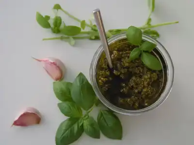 Pesto food storage guide